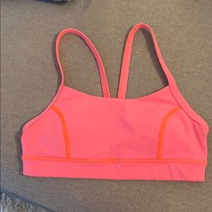 hot pink lululemon sports bra